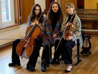 Expositie: Zondagochtend-concert 8 maart: Piano Trio Lyria